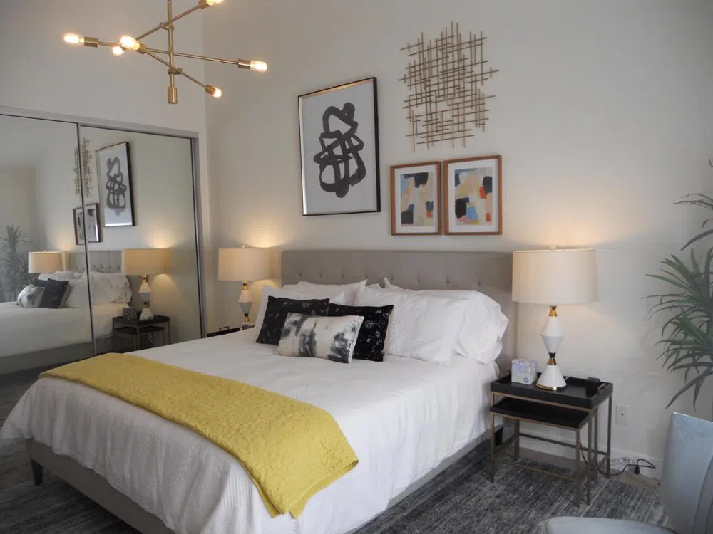 117 Juan Circle Palm Desert, CA 92260