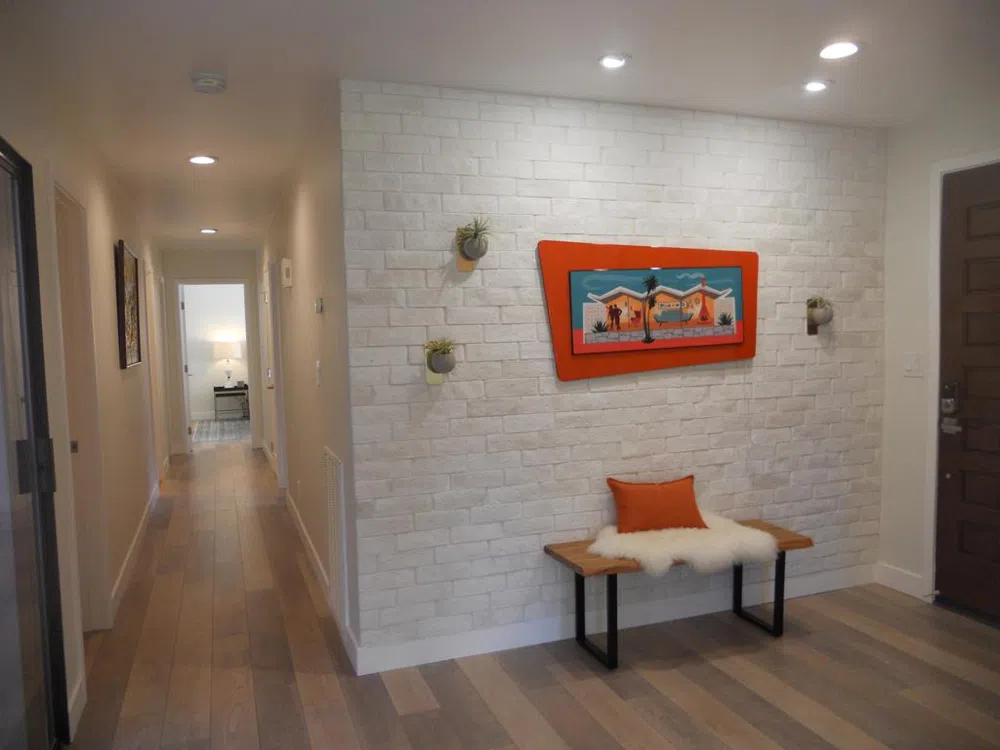 117 Juan Circle Palm Desert, CA 92260