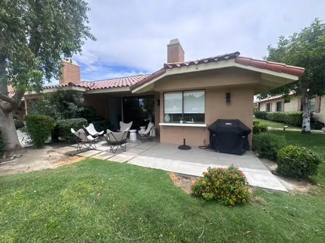 117 Juan Circle Palm Desert, CA 92260