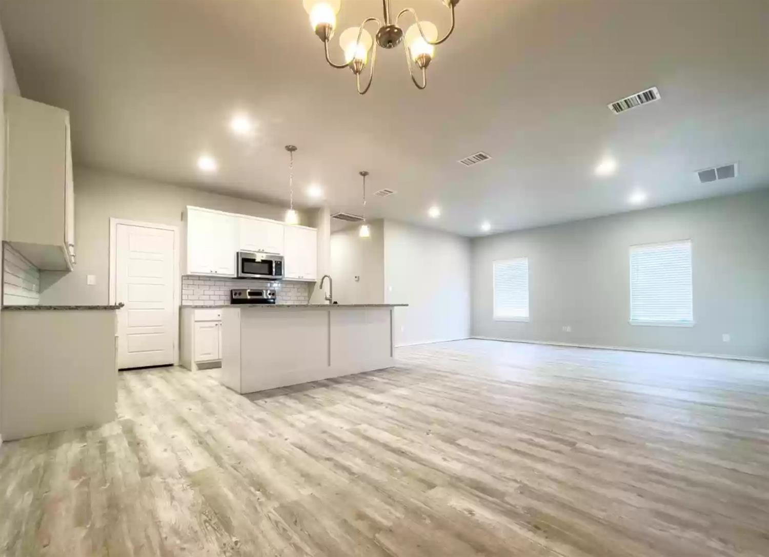 1603 Ave O Shallowater, TX 79363