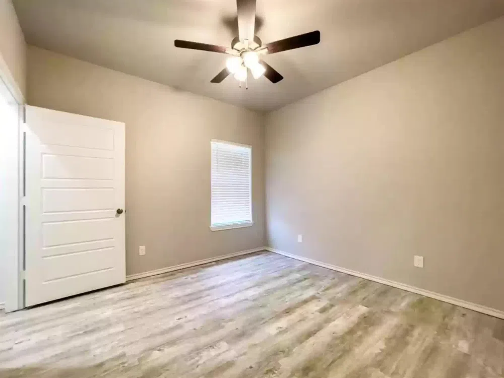 1603 Ave O Shallowater, TX 79363