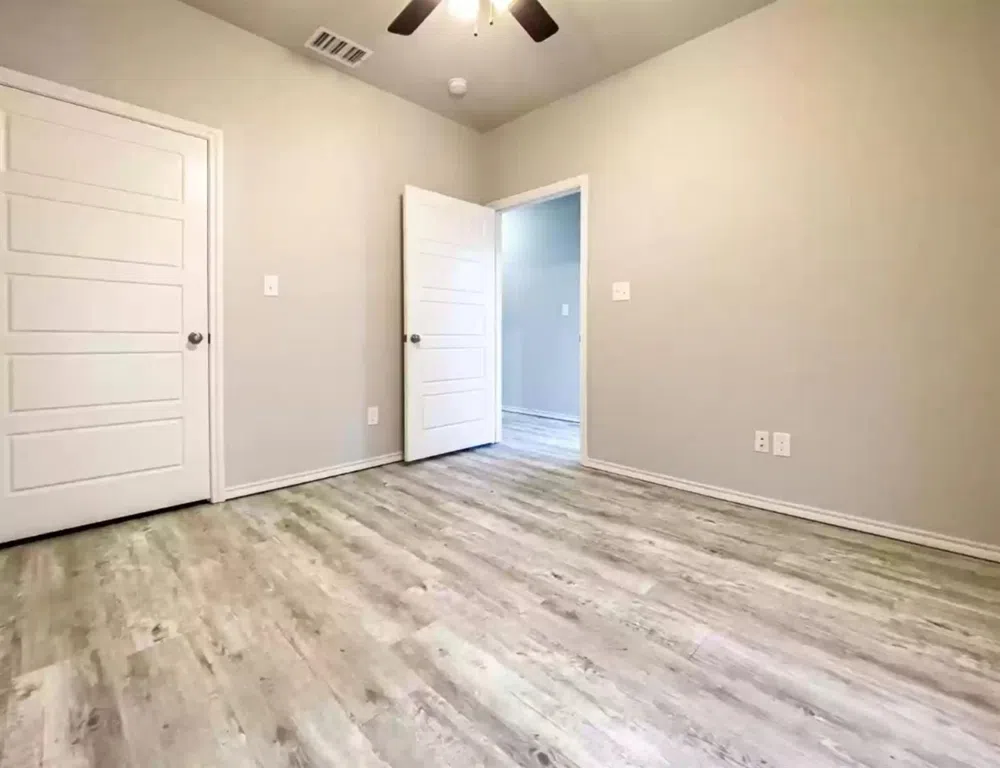 1603 Ave O Shallowater, TX 79363
