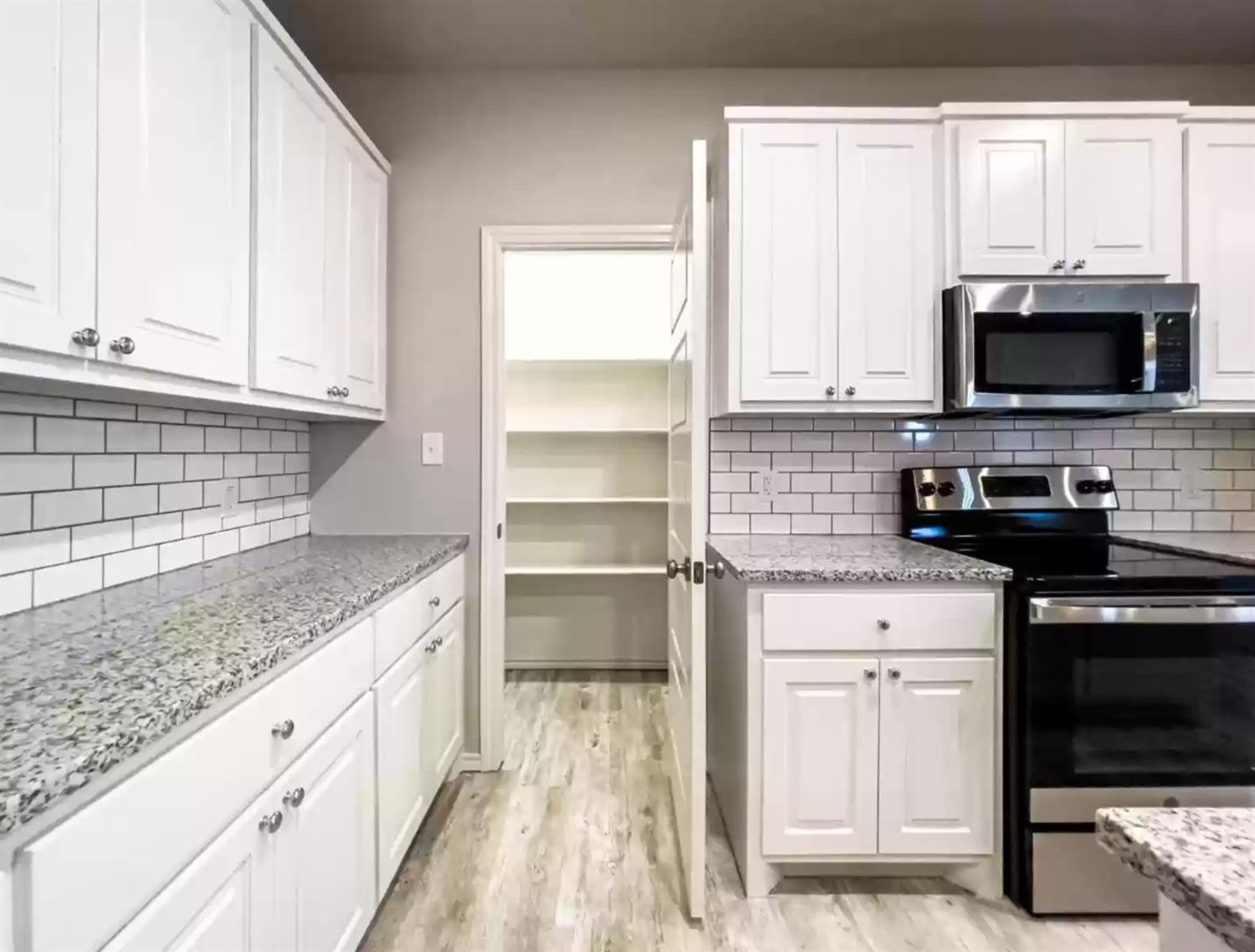 1603 Ave O Shallowater, TX 79363