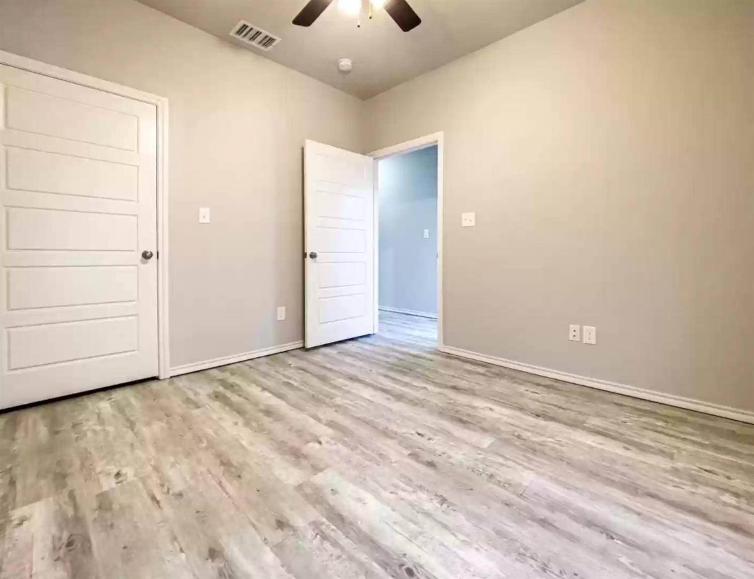 1603 Ave O Shallowater, TX 79363