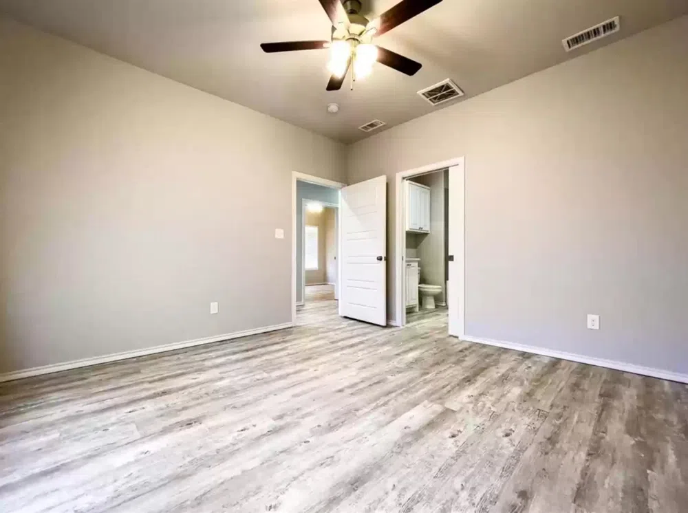 1603 Ave O Shallowater, TX 79363