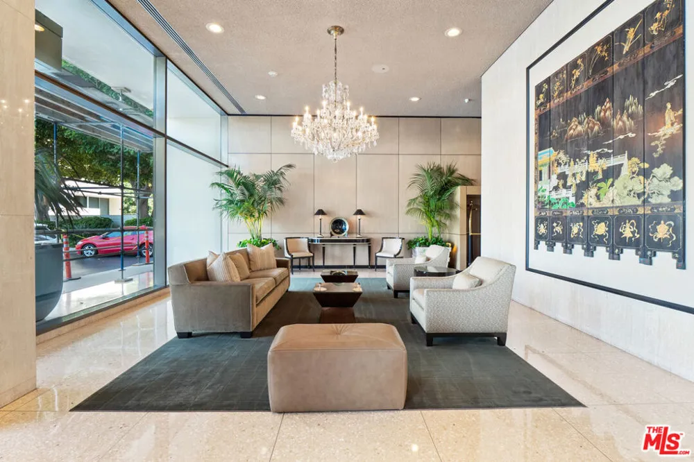 2220 Avenue Of The Stars #1501 Los Angeles, CA 90067