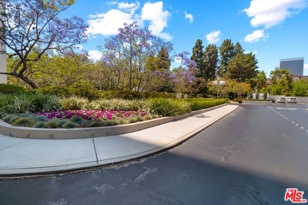 2220 Avenue Of The Stars #1501 Los Angeles, CA 90067