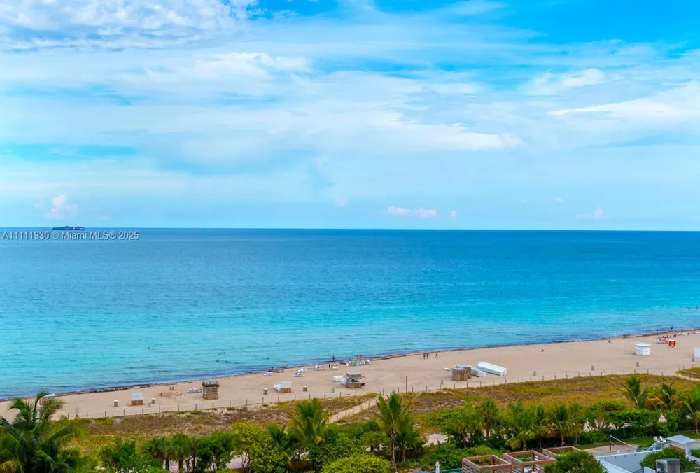 102 24th St #1106 Miami Beach, FL 33139