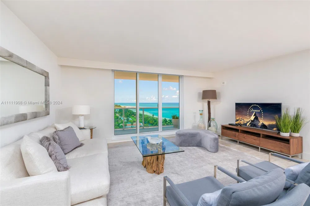 102 24th St #1019 Miami Beach, FL 33139