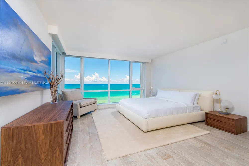 102 24th St #1019 Miami Beach, FL 33139