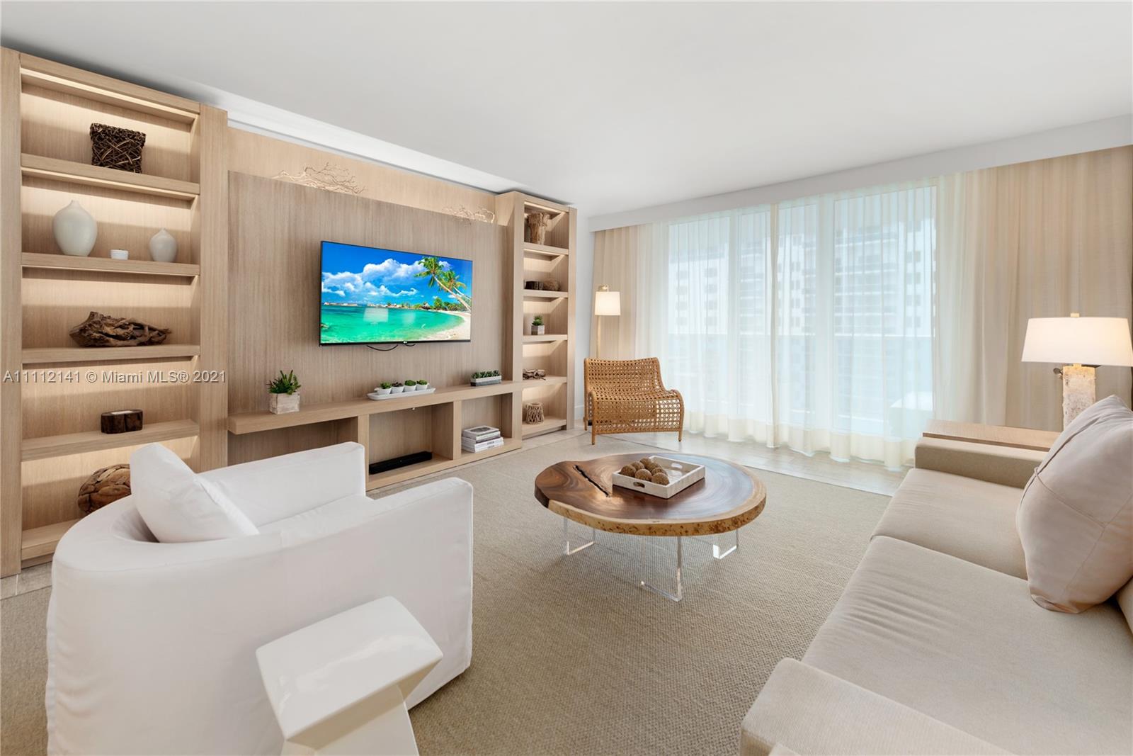 102 24th St #1208 Miami Beach, FL 33139