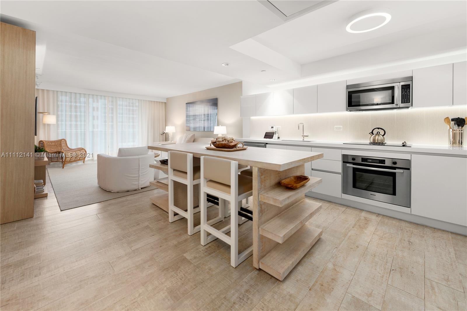 102 24th St #1208 Miami Beach, FL 33139