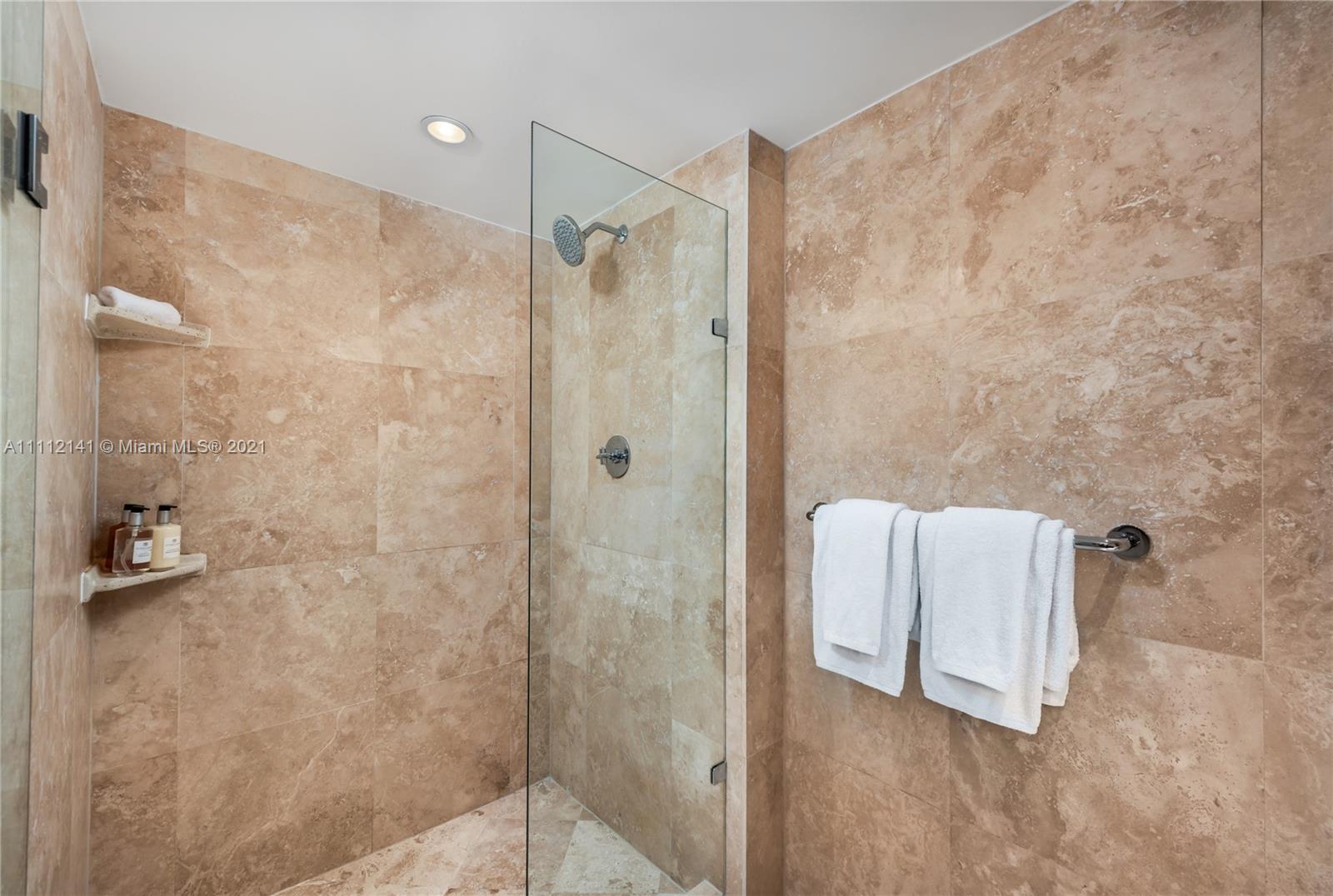 102 24th St #1208 Miami Beach, FL 33139