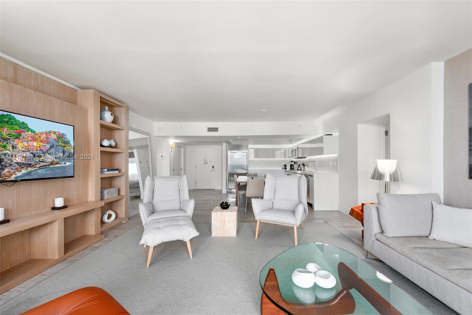 102 24th St #1219 Miami Beach, FL 33139