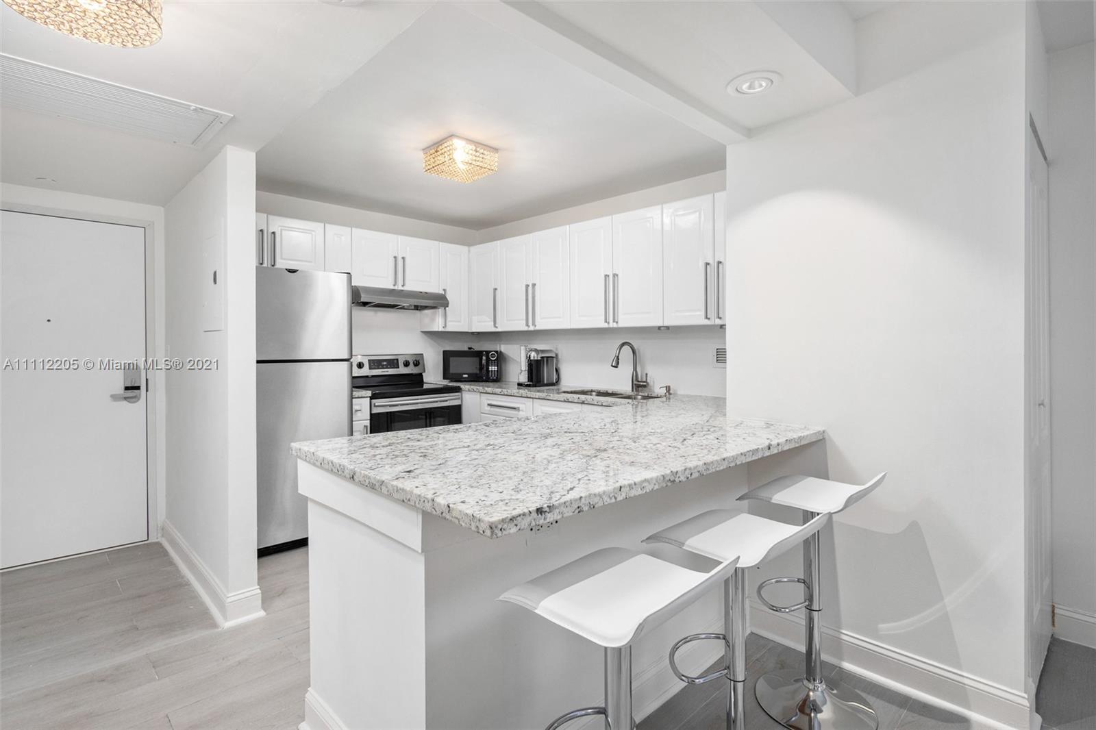 2301 Collins Ave #328 Miami Beach, FL 33139