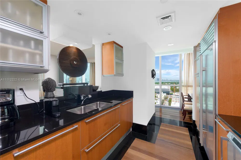 101 20th St #2402 Miami Beach, FL 33139