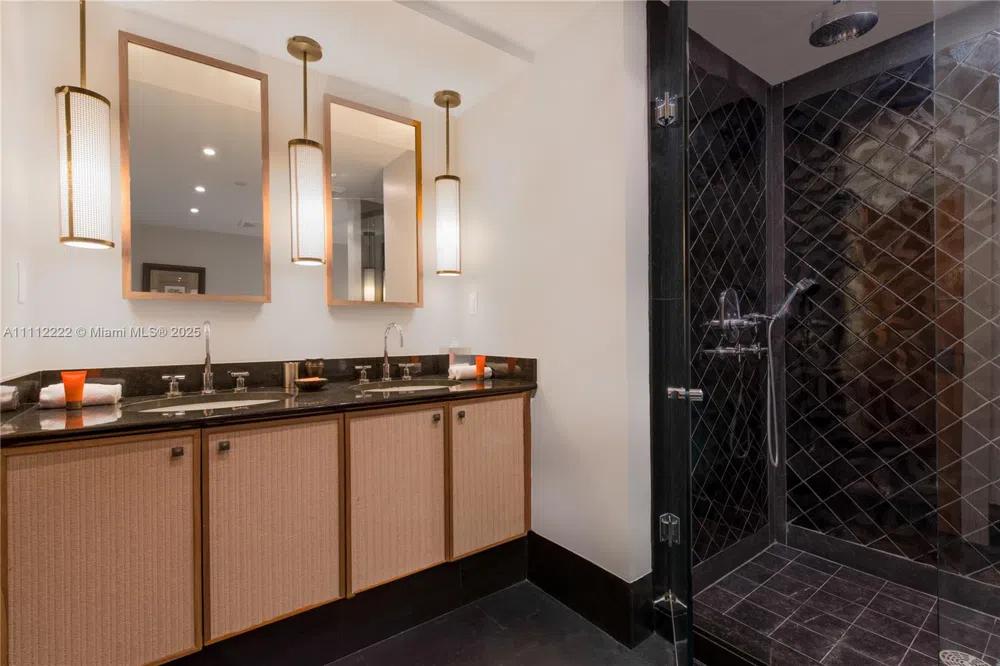 101 20th St #2402 Miami Beach, FL 33139