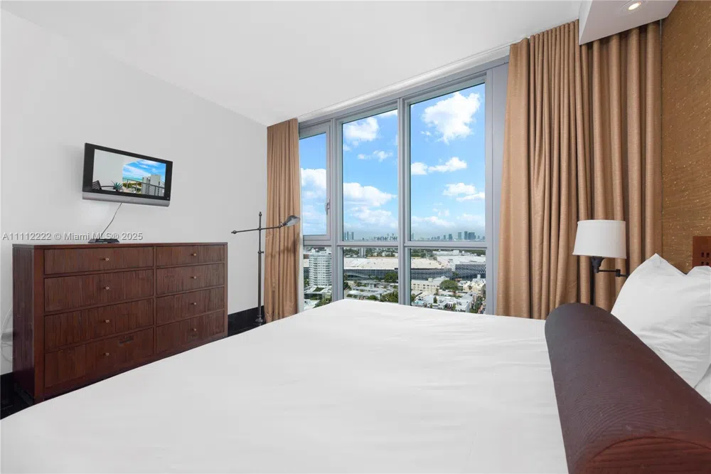 101 20th St #2402 Miami Beach, FL 33139