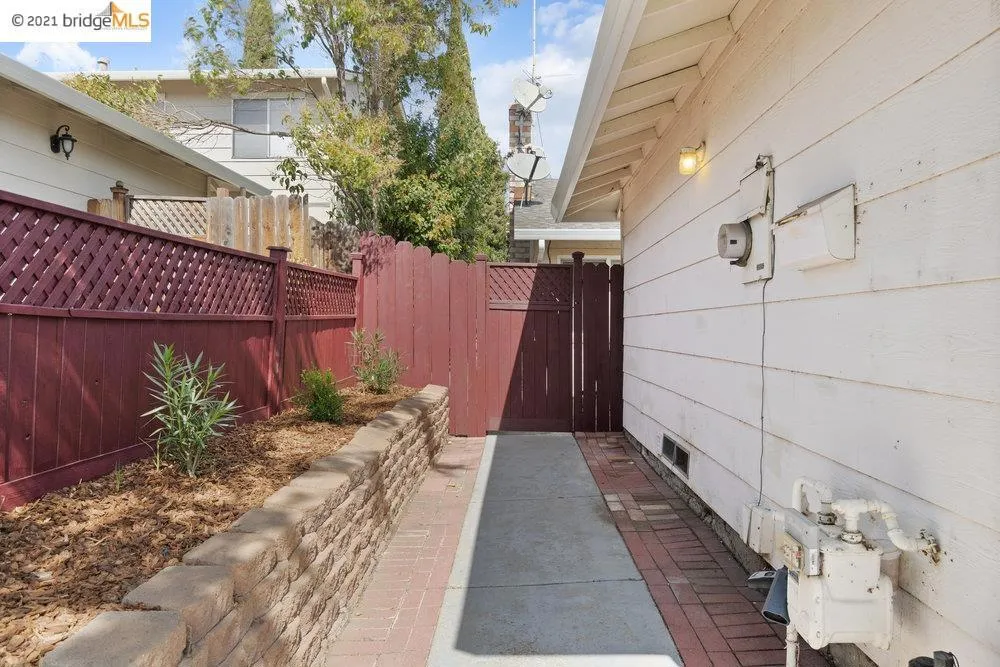 1708 Magnolia Way Antioch, CA 94509