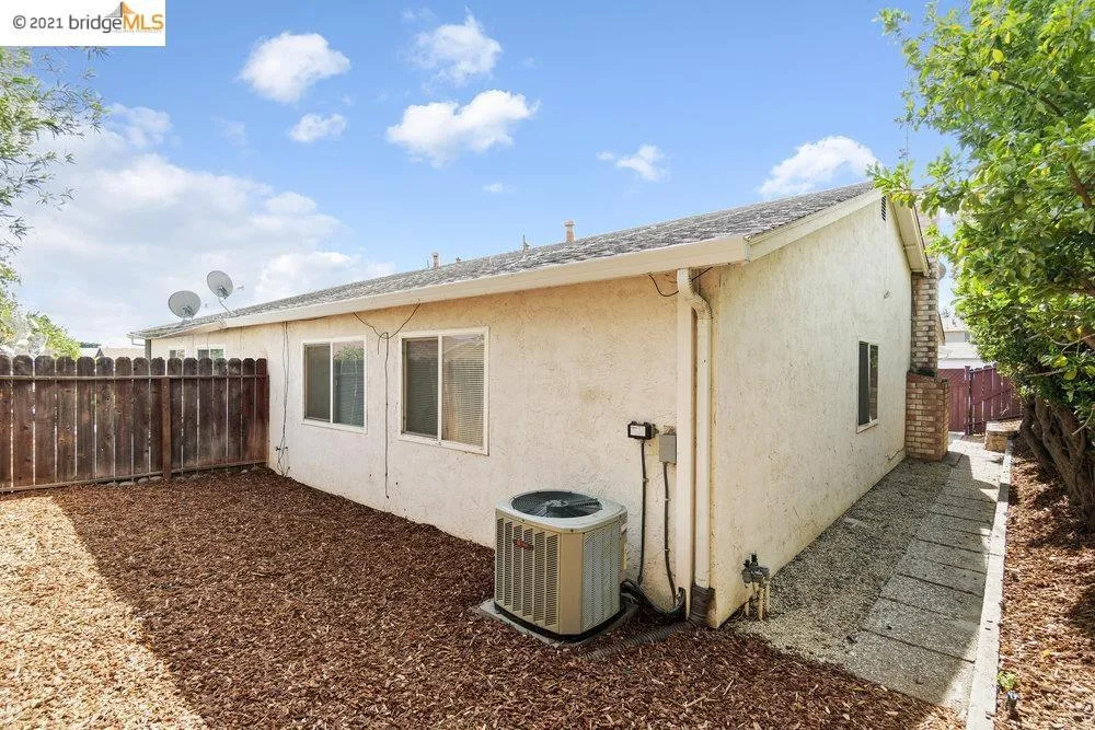 1708 Magnolia Way Antioch, CA 94509