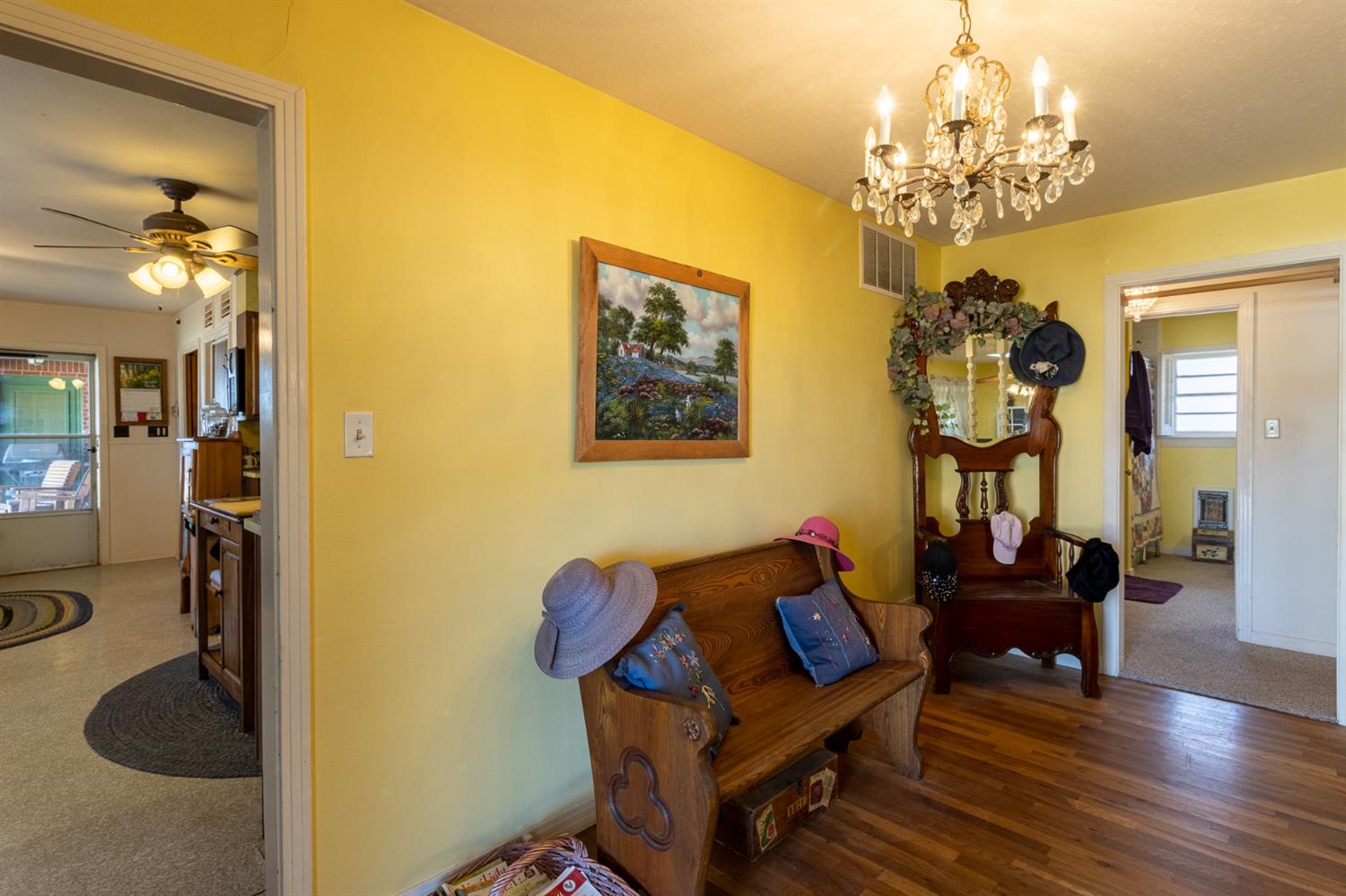 613 W 10th Post, TX 79356
