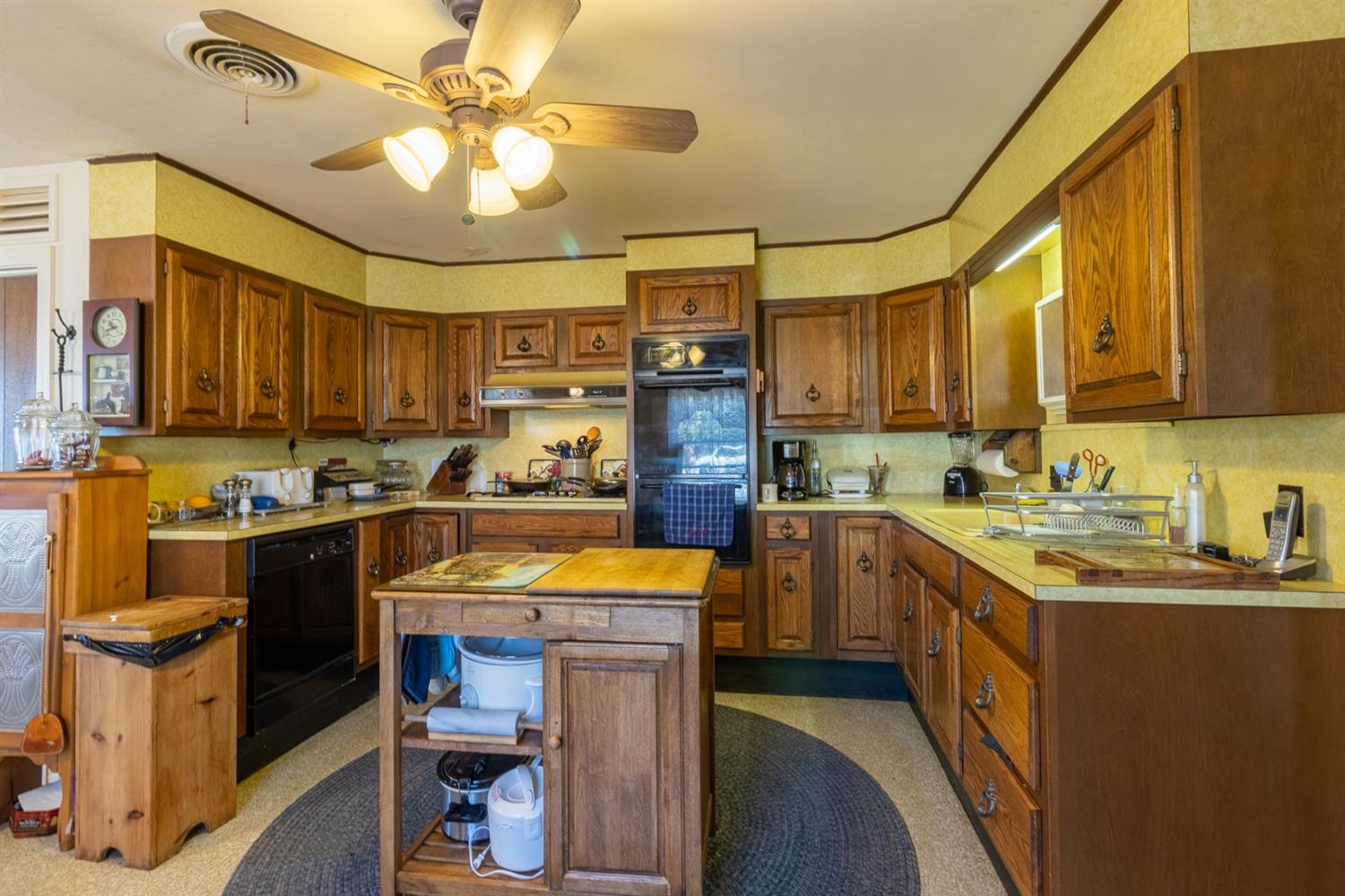 613 W 10th Post, TX 79356