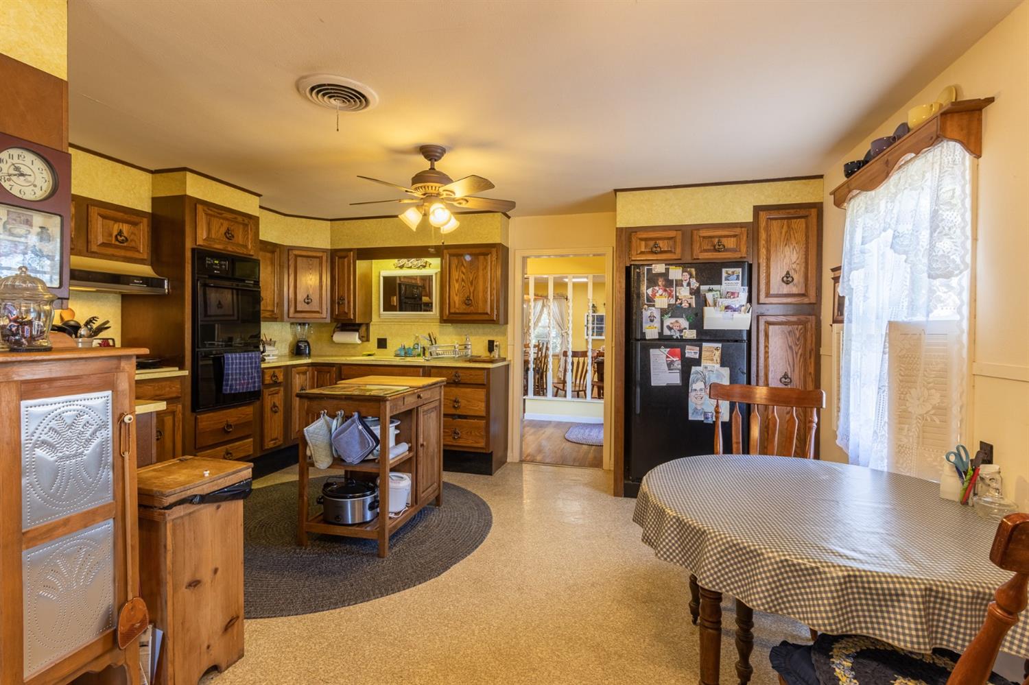 613 W 10th Post, TX 79356