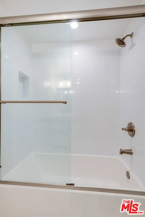 842 11Th Street #8 Santa Monica, CA 90403