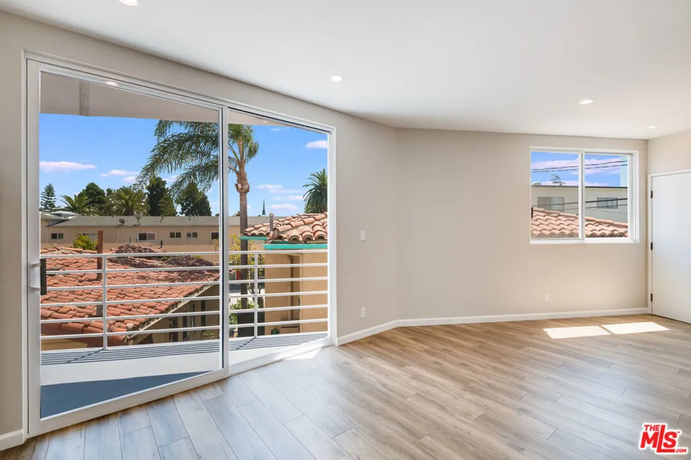 842 11Th Street #8 Santa Monica, CA 90403