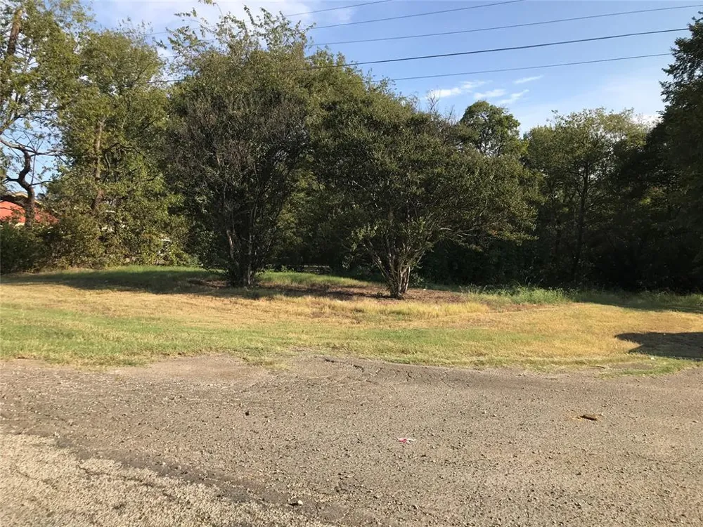 801 S Main Street Mansfield, TX 76063