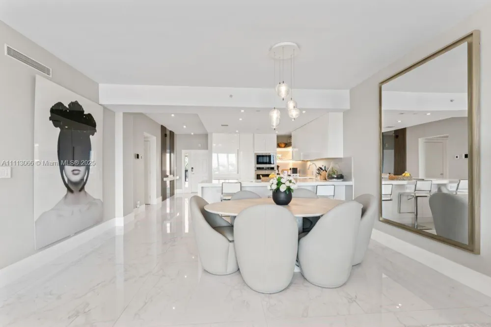 19143 Fisher Island Dr #19143 Miami Beach, FL 33109