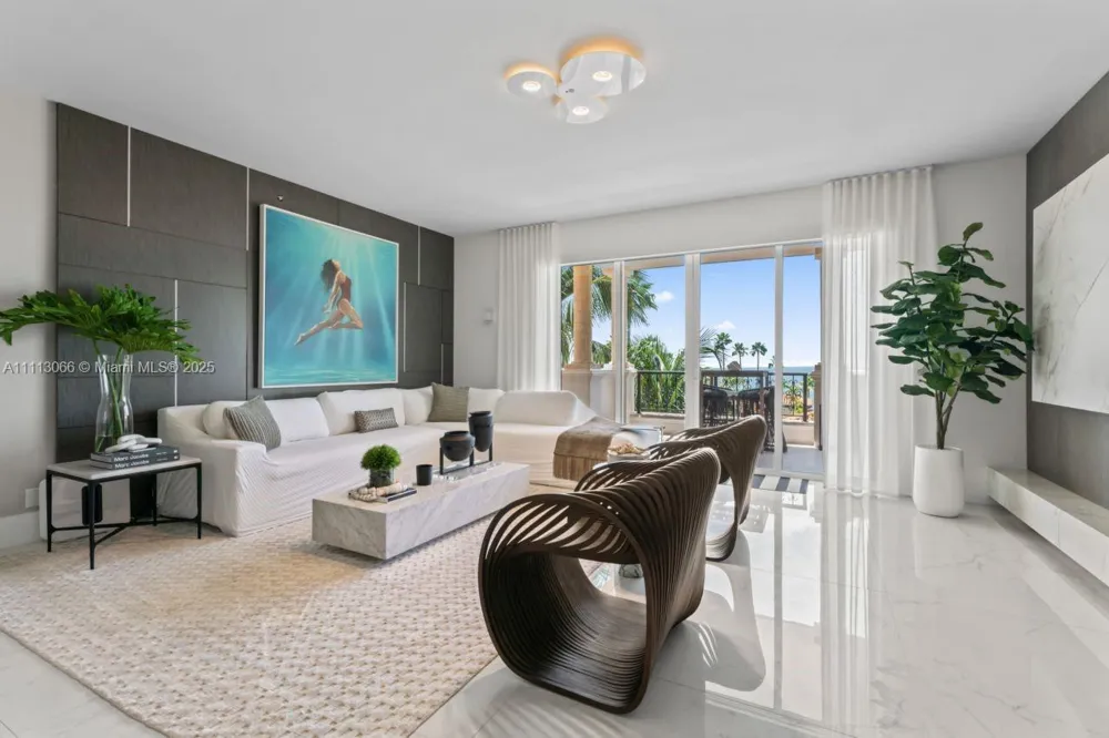 19143 Fisher Island Dr #19143 Miami Beach, FL 33109
