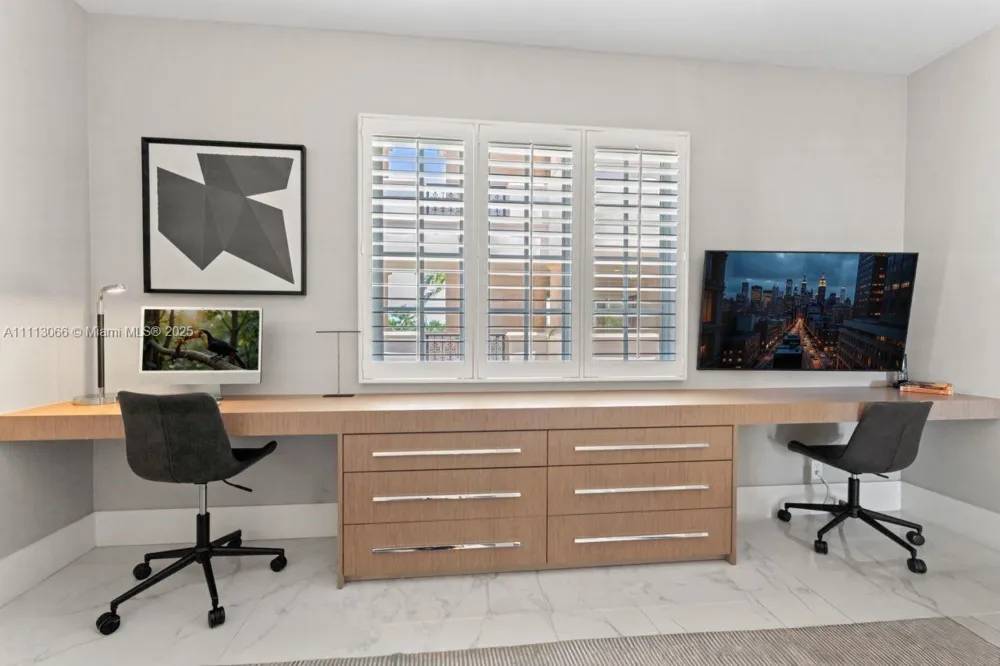 19143 Fisher Island Dr #19143 Miami Beach, FL 33109