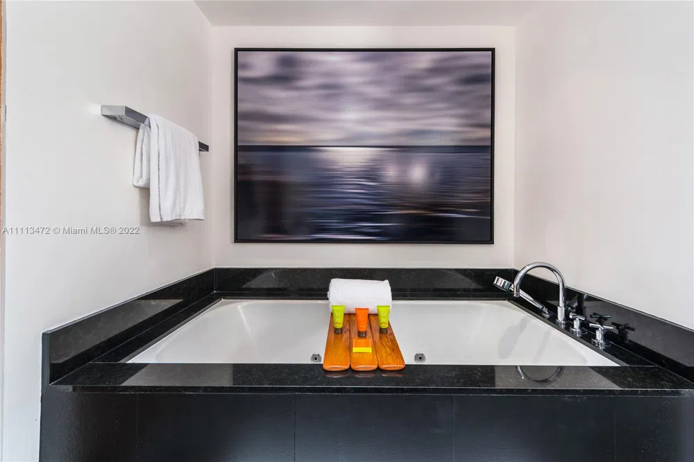 101 20th St #2208 Miami Beach, FL 33139