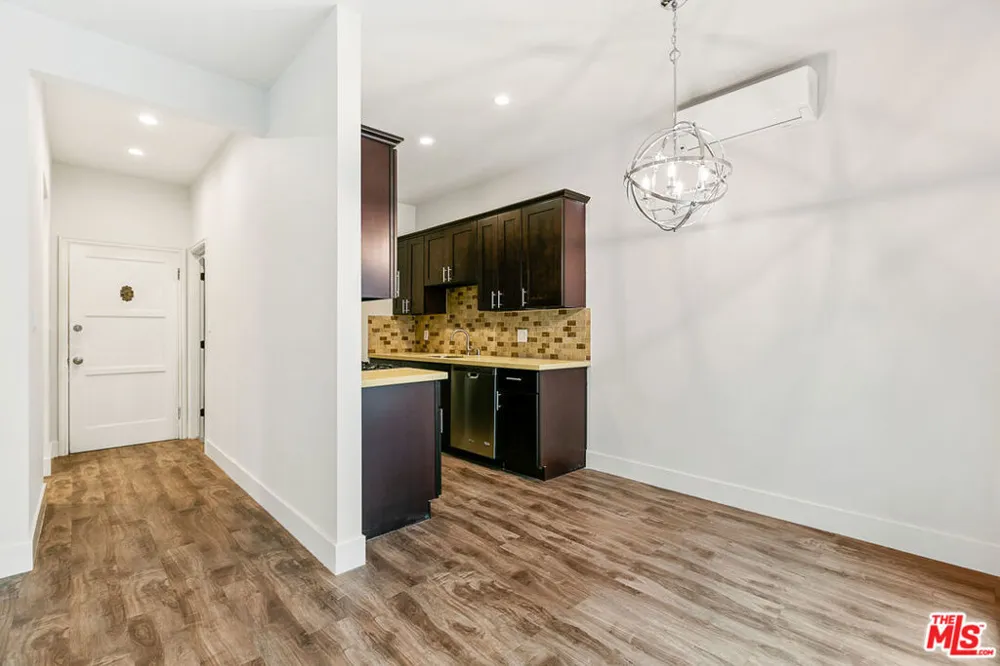 7223 Willoughby Avenue #105 Los Angeles, CA 90046