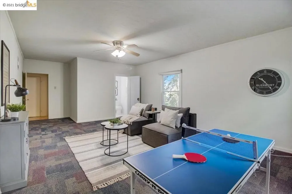 882 Alma Pl Oakland, CA 94610
