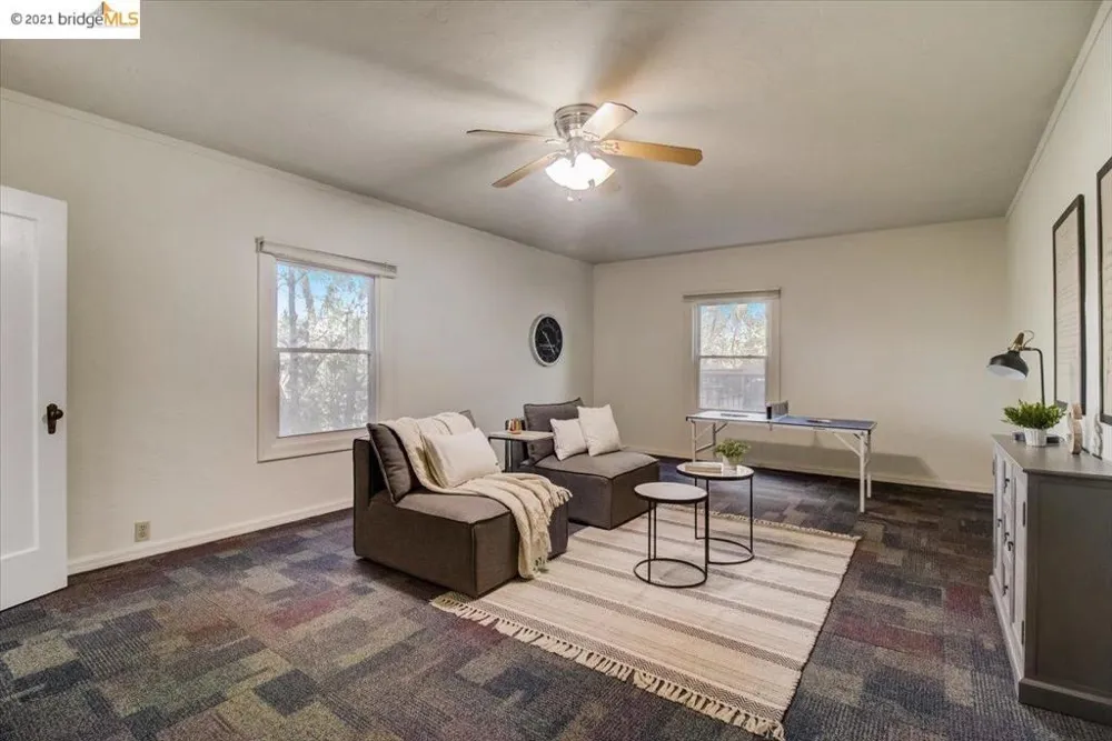 882 Alma Pl Oakland, CA 94610