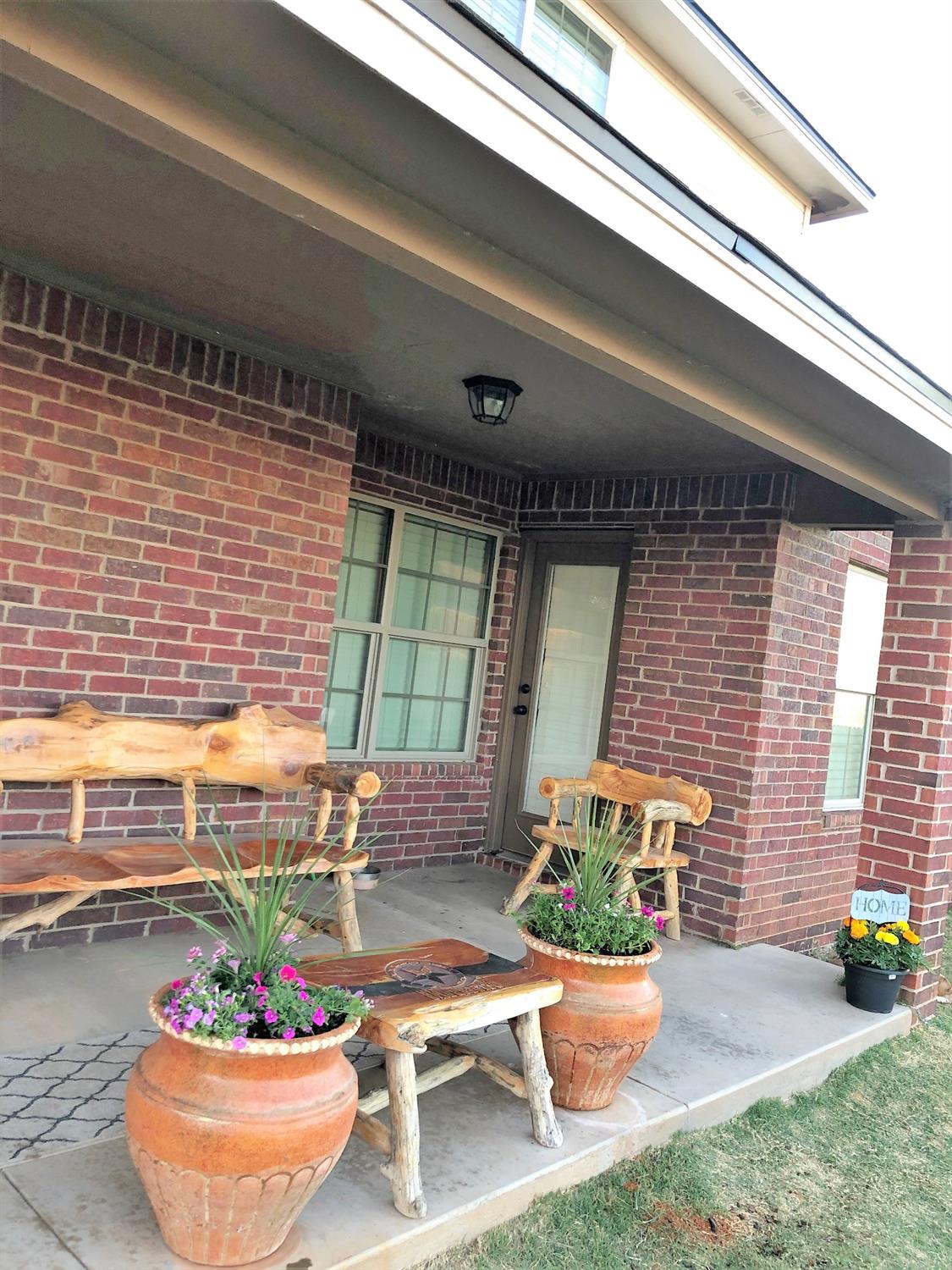 1404 5th Street Plains, TX 79355