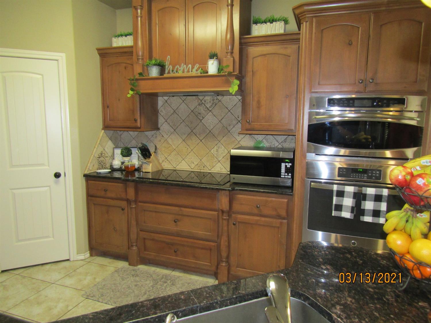1404 5th Street Plains, TX 79355