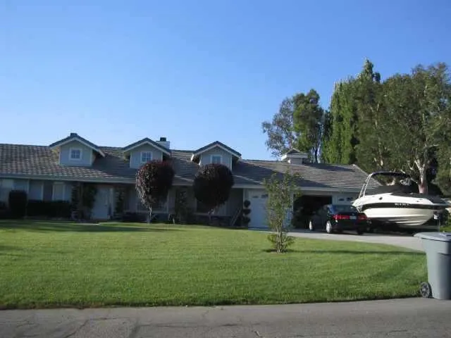Avenida Estrada Temecula, CA 92591