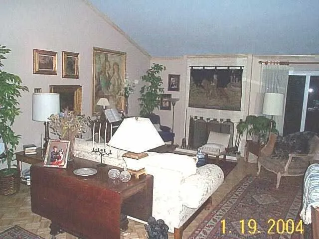 16332 Relindo Court Unknown, CA 92128