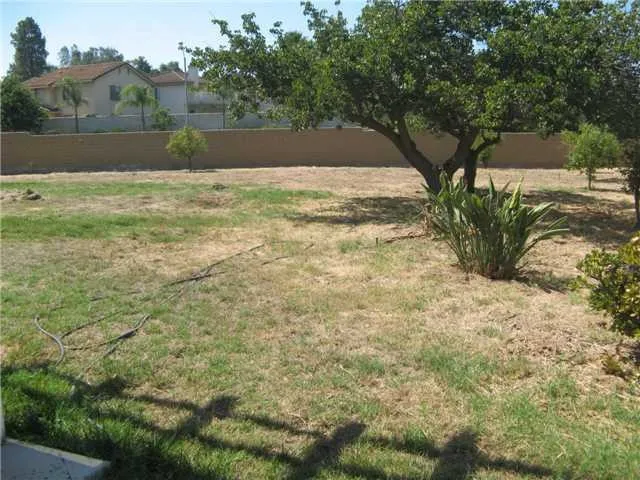 1305 Leland Way Escondido, CA 92026