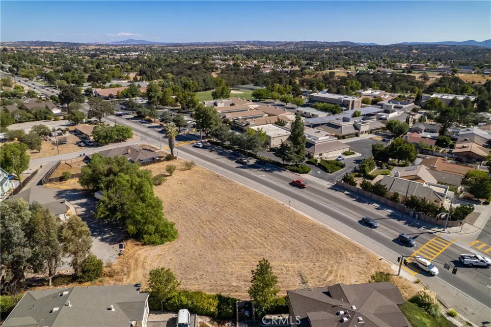 845 Creston Road Paso Robles, CA 93446