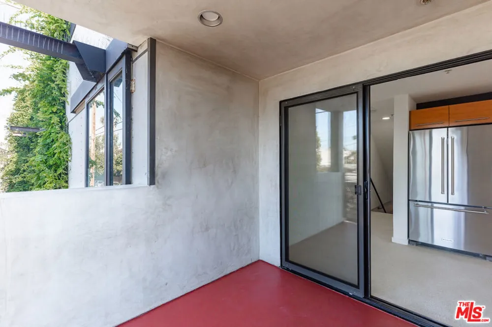 1113 ELECTRIC AVENUE #1 Venice, CA 90291
