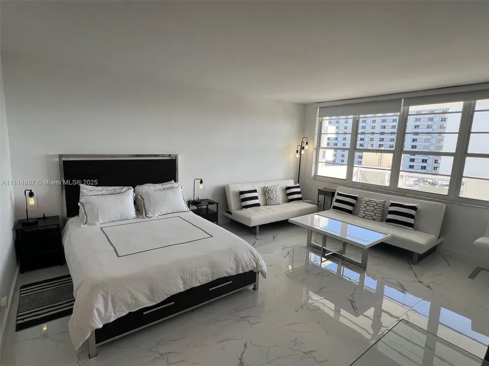 100 Lincoln Rd #1207 Miami Beach, FL 33139
