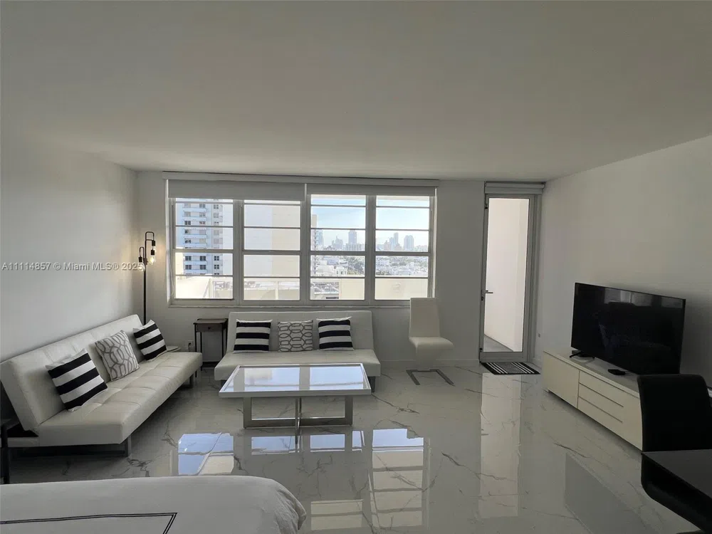 100 Lincoln Rd #1207 Miami Beach, FL 33139