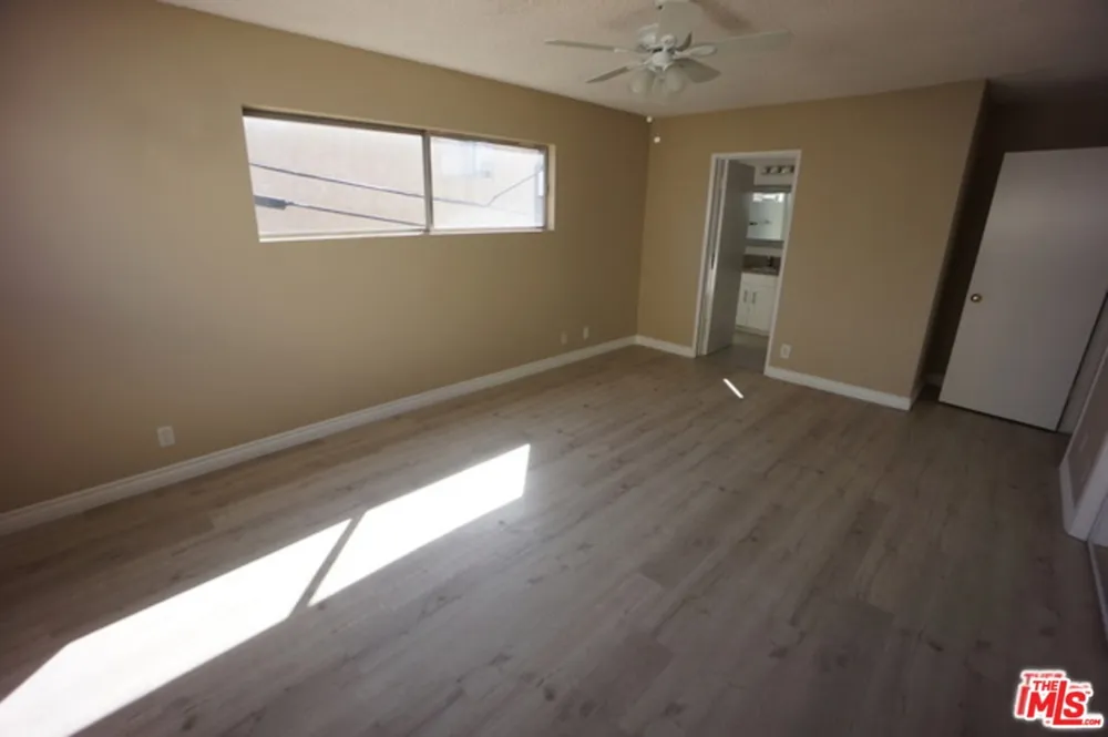 1538 STANFORD STREET #14 Santa Monica, CA 90404