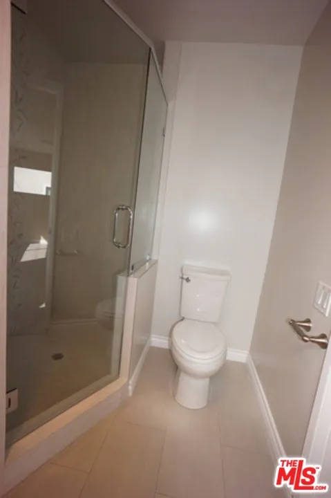 1538 STANFORD STREET #14 Santa Monica, CA 90404