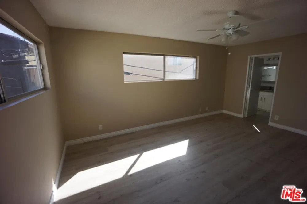 1538 STANFORD STREET #14 Santa Monica, CA 90404