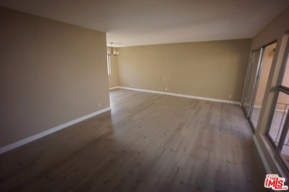 1538 STANFORD STREET #14 Santa Monica, CA 90404